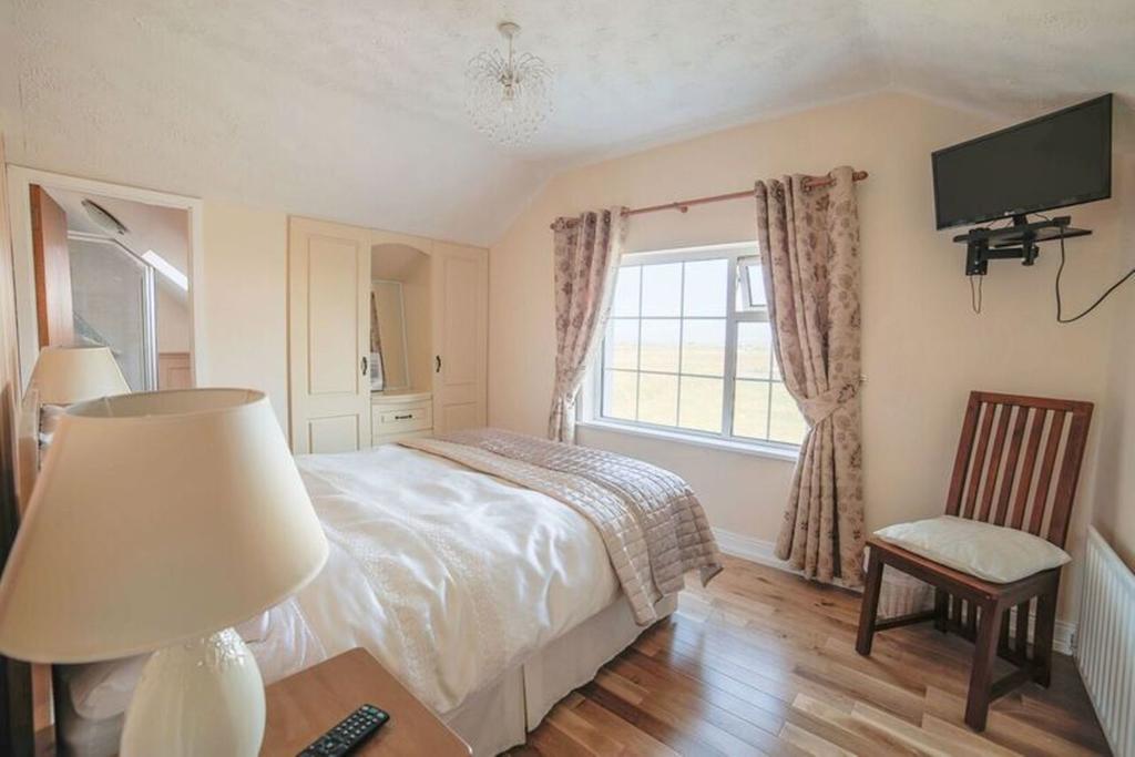 Bru Chlann Lir Bed & Breakfast Belmullet ภายนอก รูปภาพ