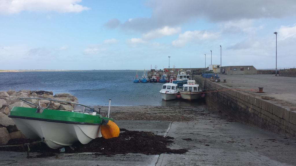 Bru Chlann Lir Bed & Breakfast Belmullet ภายนอก รูปภาพ